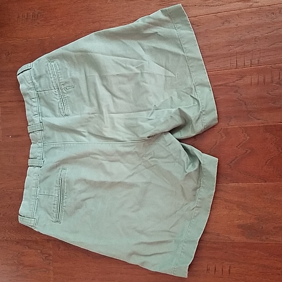 Men's J.Crew shorts - Picture 2 of 5